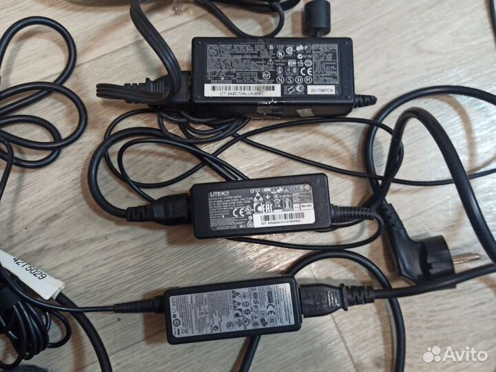 Блоки питания для ноутбуков