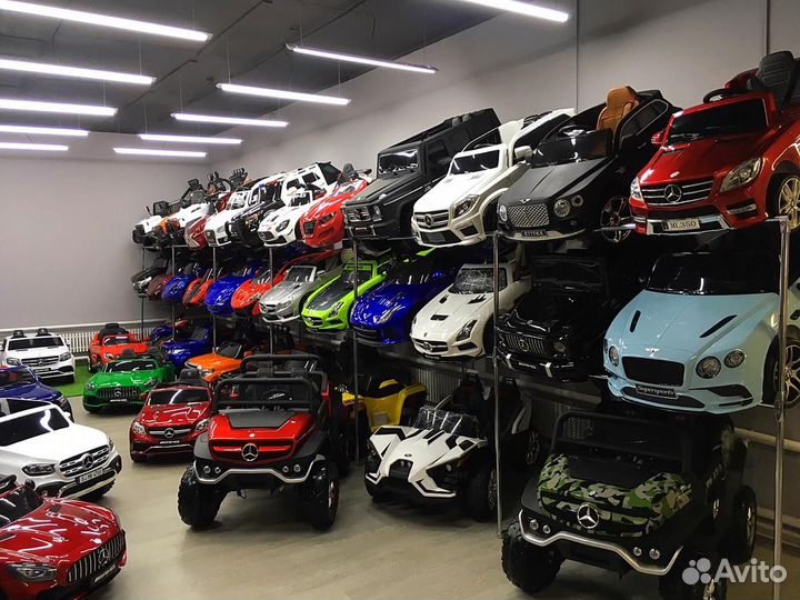 Детский электромобиль новый