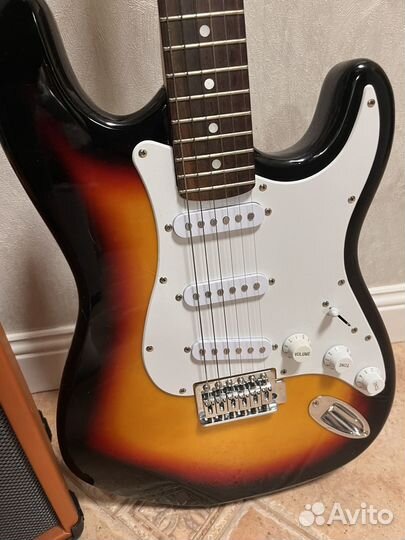 Электро гитара с комбиком