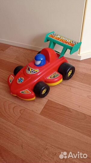 Игрушки для мальчика