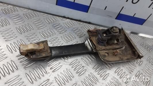 Ручка наружная двери распашной правой mercedes ben