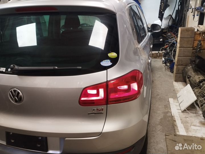Volkswagen Tiguan по запчастям.Запчасти Volkswagen