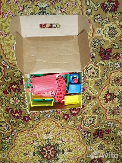 Железная дорога игрушка