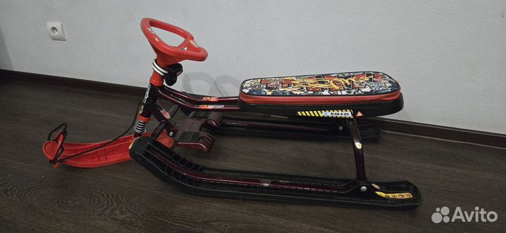 Детский снегокат бу