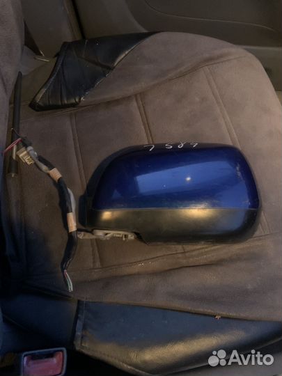 Зеркало левое toyota rav4