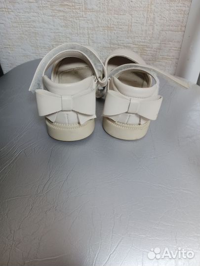 Туфли для девочки 28 размер