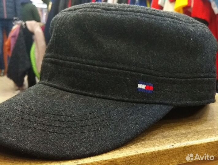 Кепка бейсболка немка Томми Хилфигер новая.Серая т