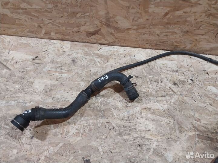 Шланг охлаждения Volkswagen Golf 4 патрубок радиат