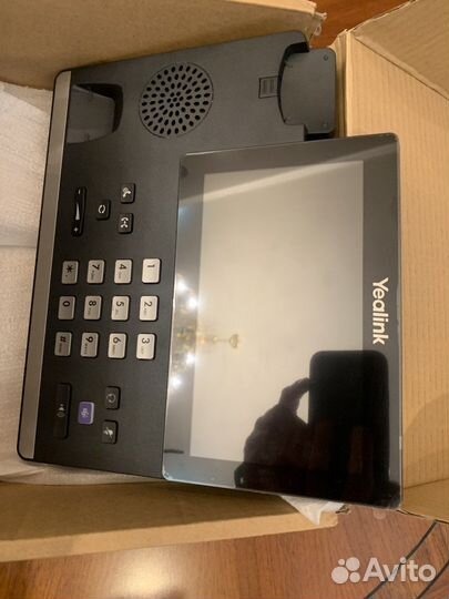 Телефон Yealink MP56