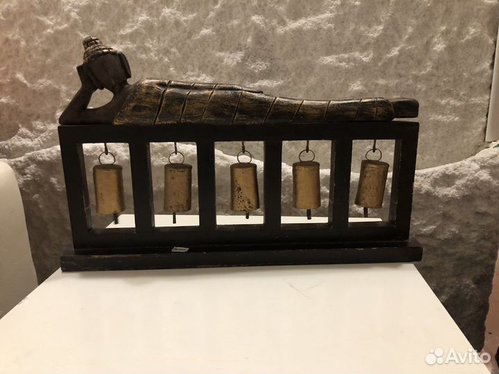 Лежачий Будда с 5 колокольчиками