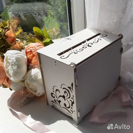 Сундучок для конвертов на свадьбу / Свадебный банк
