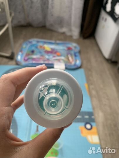 Бутылочки для кормления avent