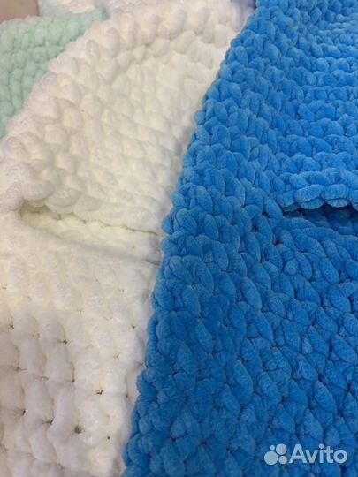 Балаклава с ушками вязаная женская