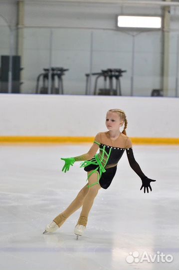 Костюм для фигурного катания 140 146
