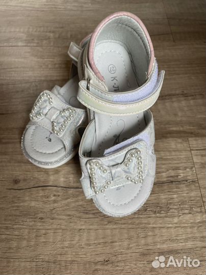 Босоножки для девочки