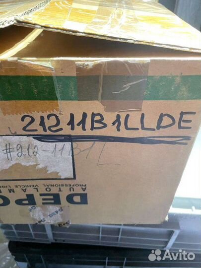 Фара Toyota Land Cruiser Prado 2000