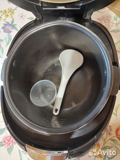 Мультиварка polaris RMC 0566D