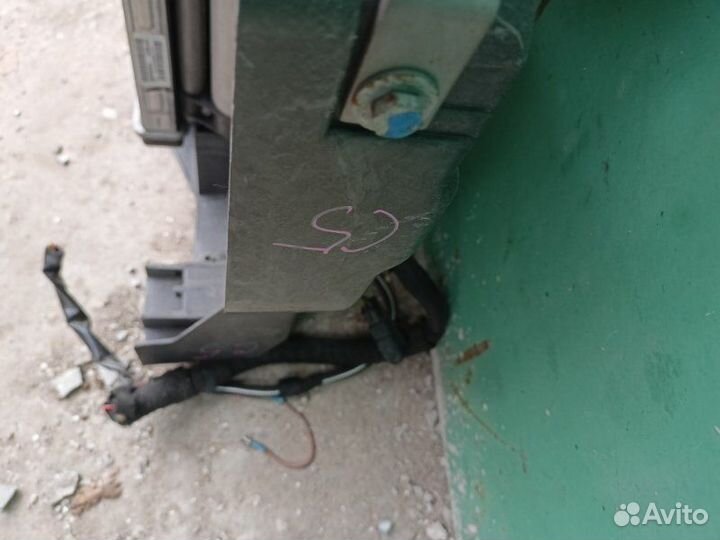 Кассета радиатора в сборе Citroen C5 RFJ 2005