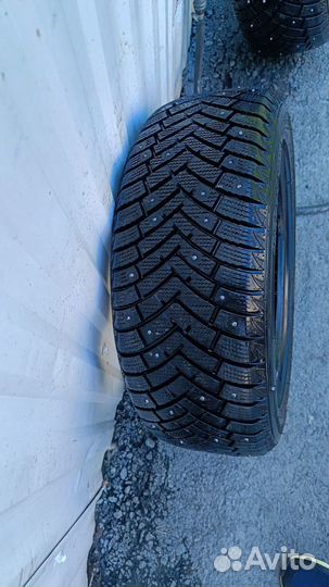 LingLong Green-Max Winter Grip 185/55 R15 86T