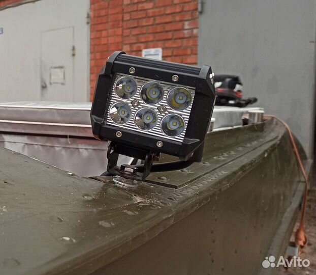 Лодка казанка с мотором