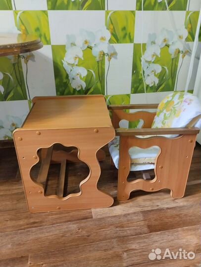 Детский стол и стул