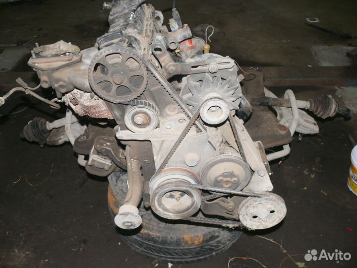 Двигатель Audi 80 B3 RU 1,8 л - можно по частям