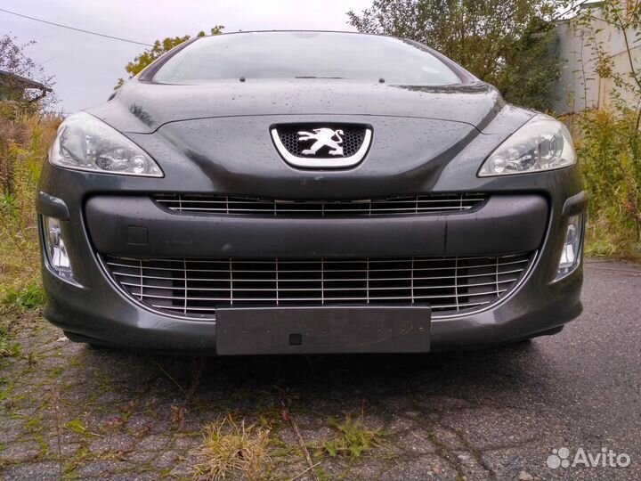 Капот Peugeot 308