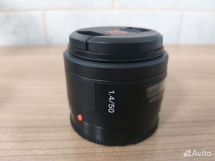 Объектив sony 50mm f 1 4