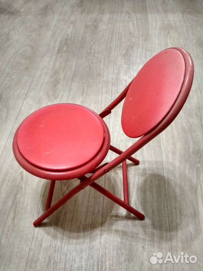 Детский складной стул металлический