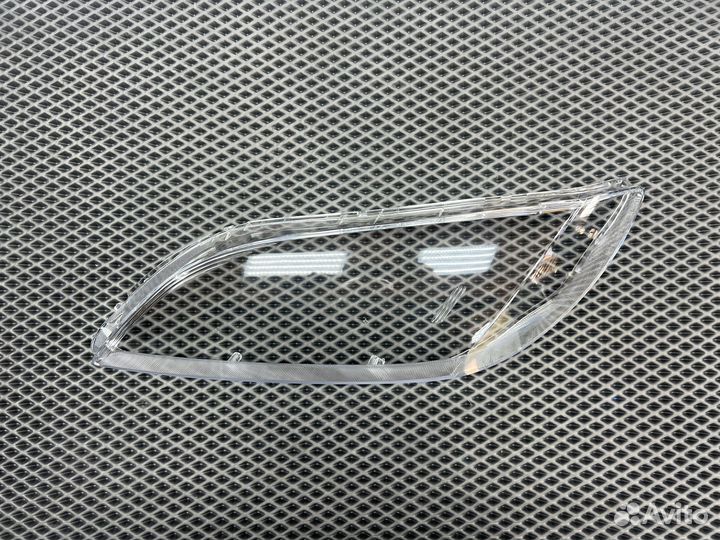 Стекло фары левое Mazda 3 BK 2002-2008