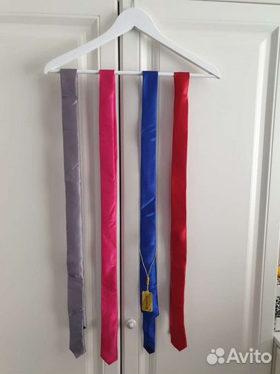 Галстуки узкие и классические яркие