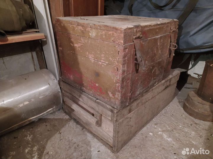 Сундук, ящик