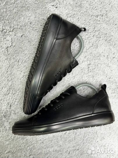 Кроссовки ecco