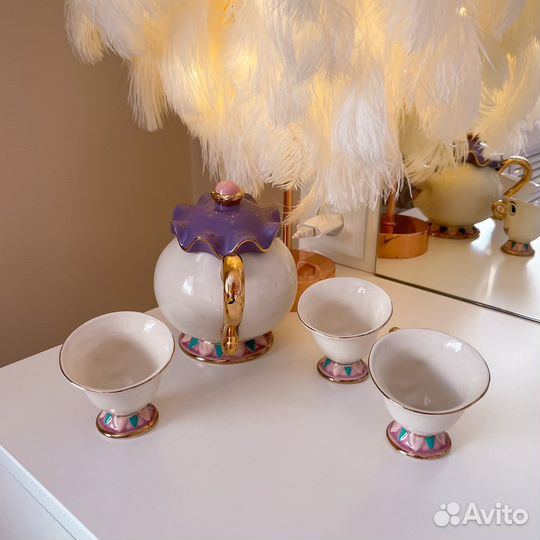 Чайник + 3 чашечки из 