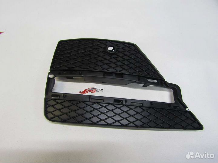 Решетка бампера Mercedes W166 A1668852822