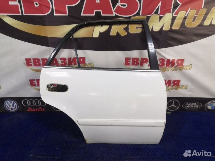 Дверь боковая задняя правая Toyota Corolla AE110