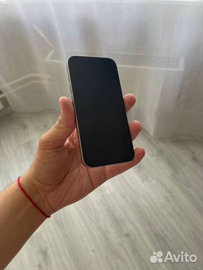 iPhone 15 Pro, 256 ГБ