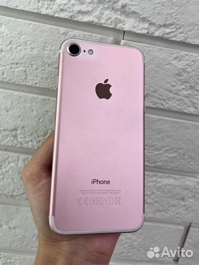 iPhone 7, 32 ГБ