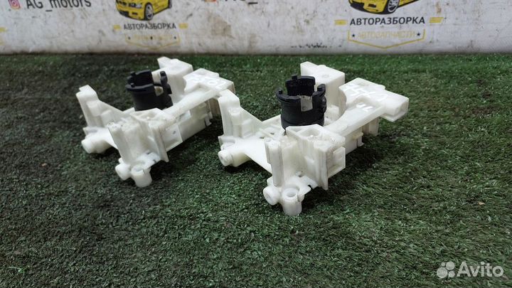 Механизм подрулевой для SRS (ленточный) Carisma 1