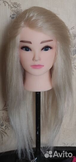Манекен с натуральными волосами