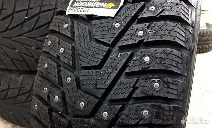 Hankook Winter i'Pike X W429A 235/60 R18 107T
