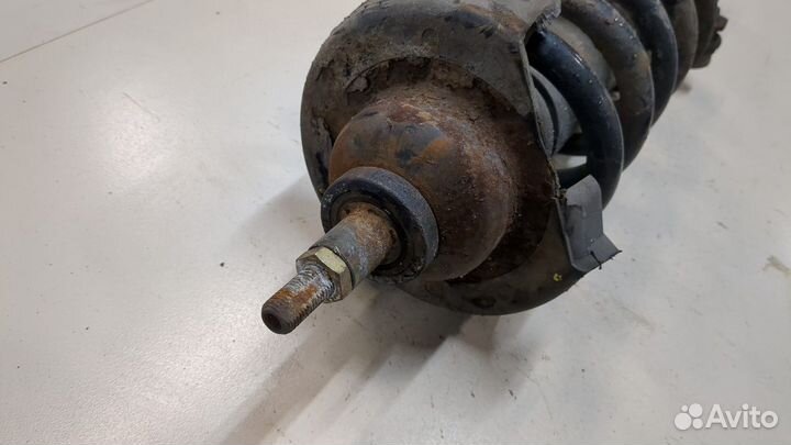 Амортизатор подвески Renault Trafic, 2004