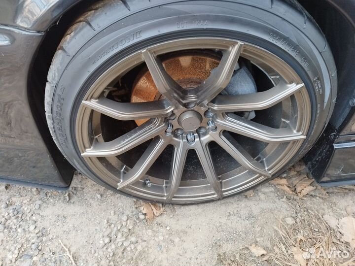 Nankang NS-2R 235/40 R18 и 265/35 R18 200V