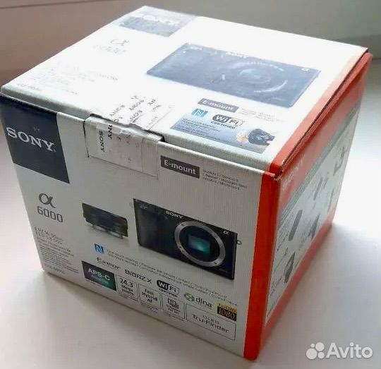 Беззеркальная камера Sony Alpha A6000 кит (2213)