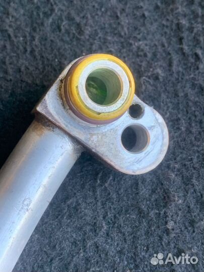 Трубка кондиционера Land Rover Randge Rover 4.4