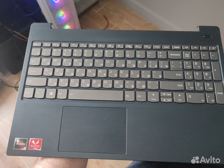 Ноутбук Lenovo ideapad S340-15API Разбор