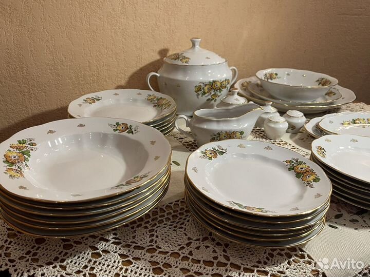 Сервиз столовый 35 предметов СССР Рига