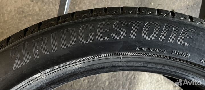 Bridgestone Alenza 001 245/45 R20