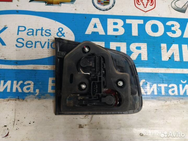 Фонарь внутренний правый VW Touareg 7L 07-10