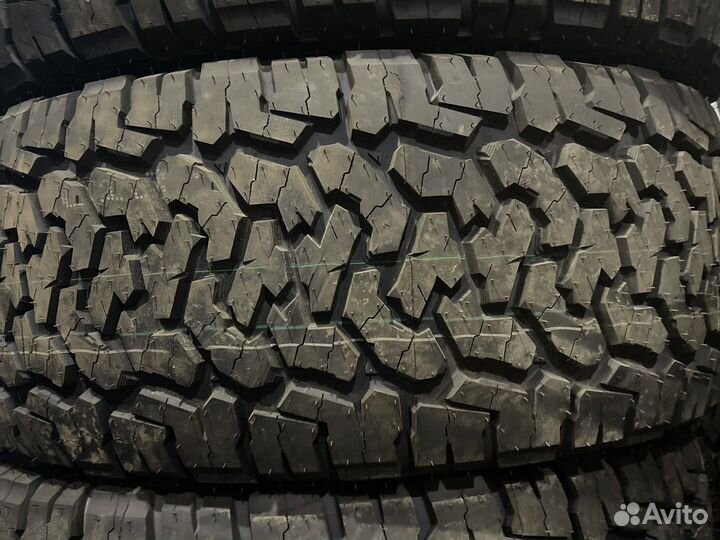 Roadcruza RA1100 A/T 305/55 R20 121S